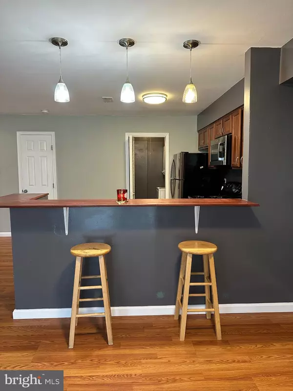 Alexandria, VA 22309,3885 EL CAMINO PL #15