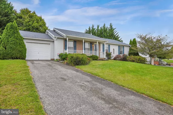 Stewartstown, PA 17363,220 SAND PATCH LN