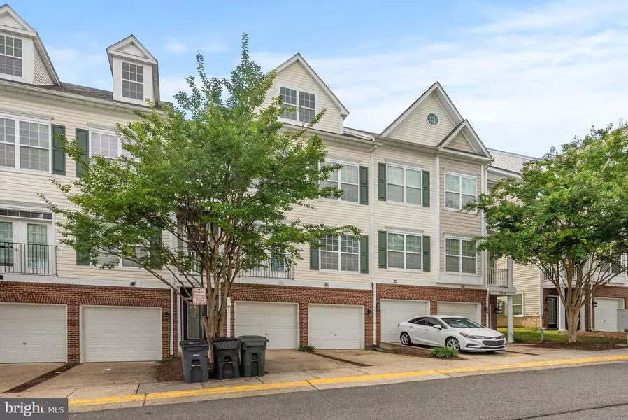 13947 HOLLOW WIND WAY #101, Woodbridge, VA 22191