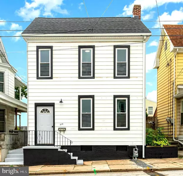 318 N FRANKLIN ST, Hanover, PA 17331