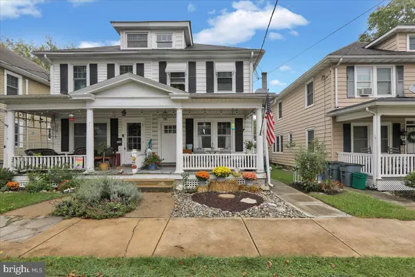 345 FRONT ST, Lititz, PA 17543