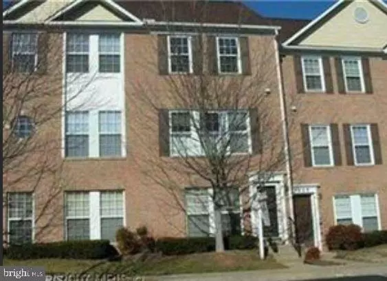 7927 FOXCREST CT #7927, Potomac, MD 20854