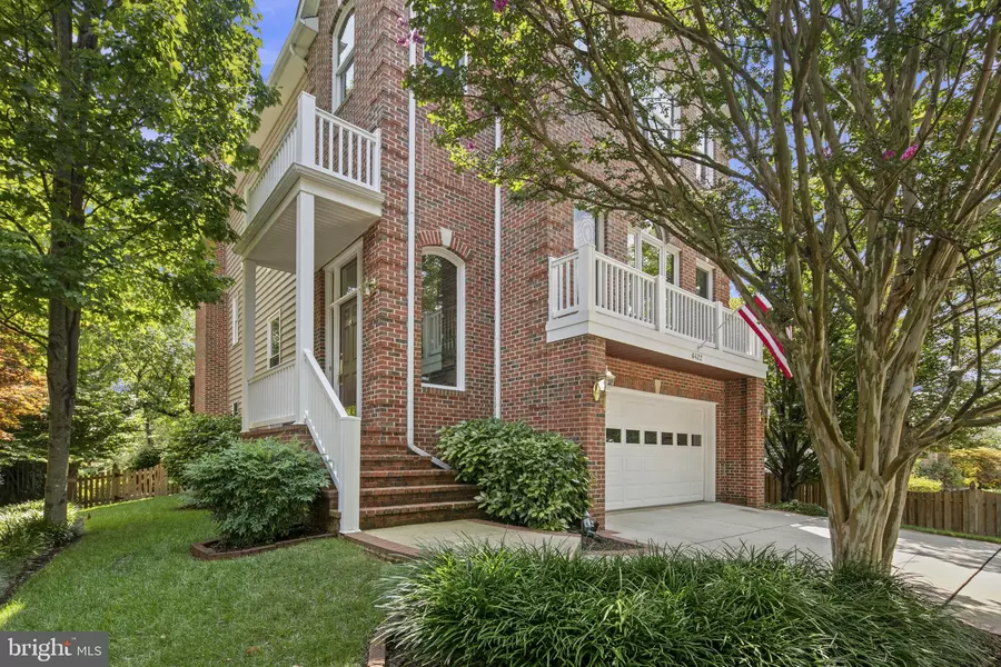 6422 WOOD HAVEN RD, Alexandria, VA 22307