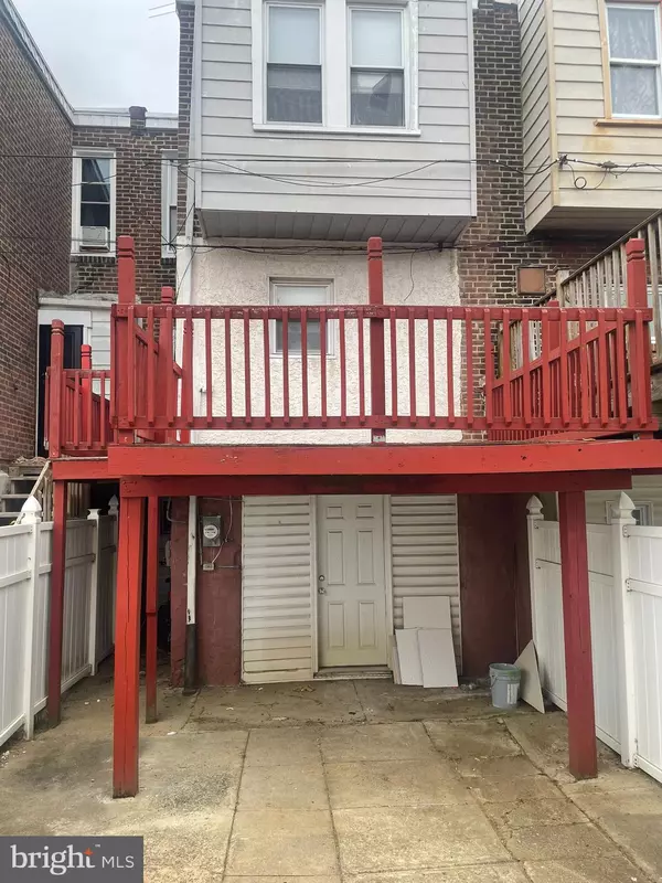 Philadelphia, PA 19111,302 ROBBINS ST