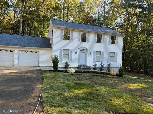 8071 GRACIE DR, Manassas, VA 20112