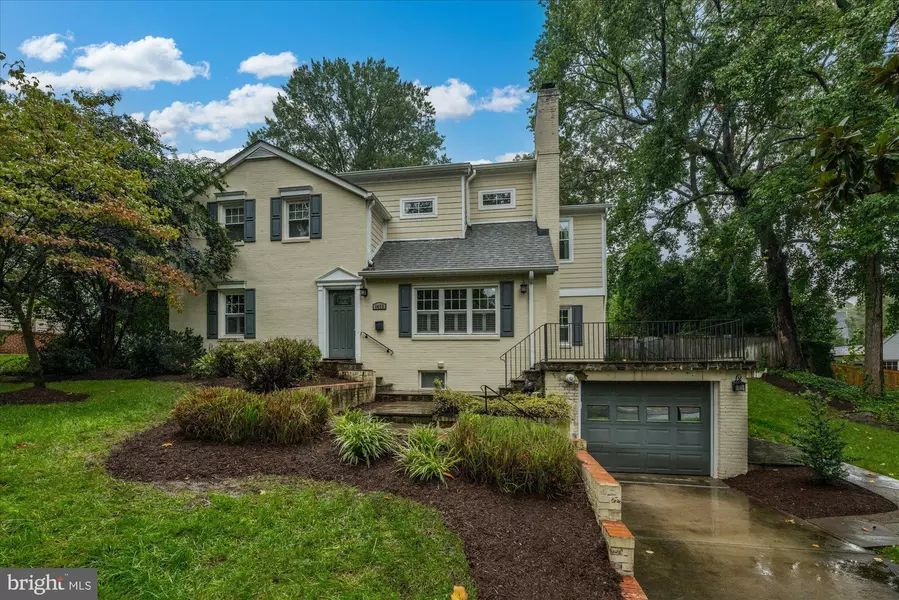 1403 KEY DR, Alexandria, VA 22302