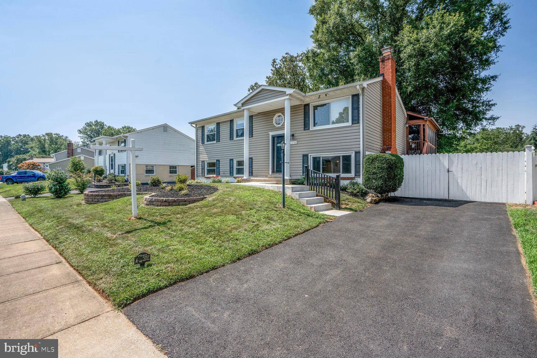 Woodbridge, VA 22193,13736 LANGSTONE DR