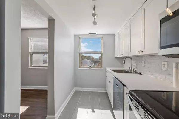 Washington, DC 20032,1112 SAVANNAH ST SE #31