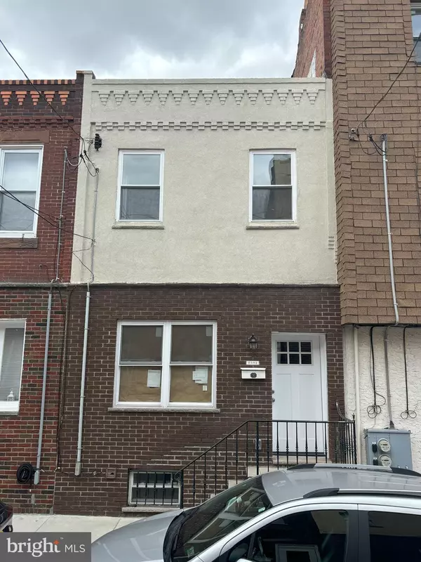 2302 S BANCROFT ST, Philadelphia, PA 19145