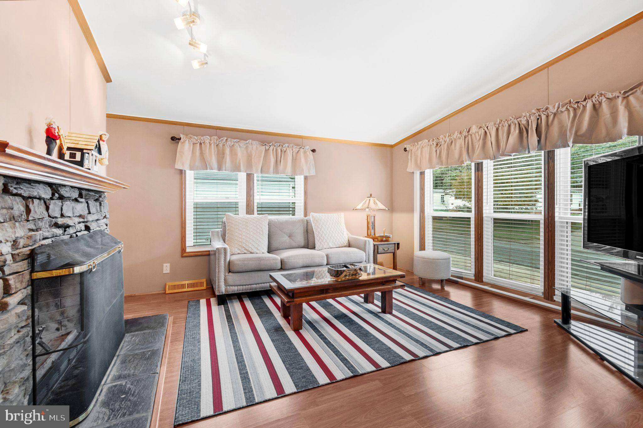 Lothian, MD 20711,474 SARAH ANNE DR