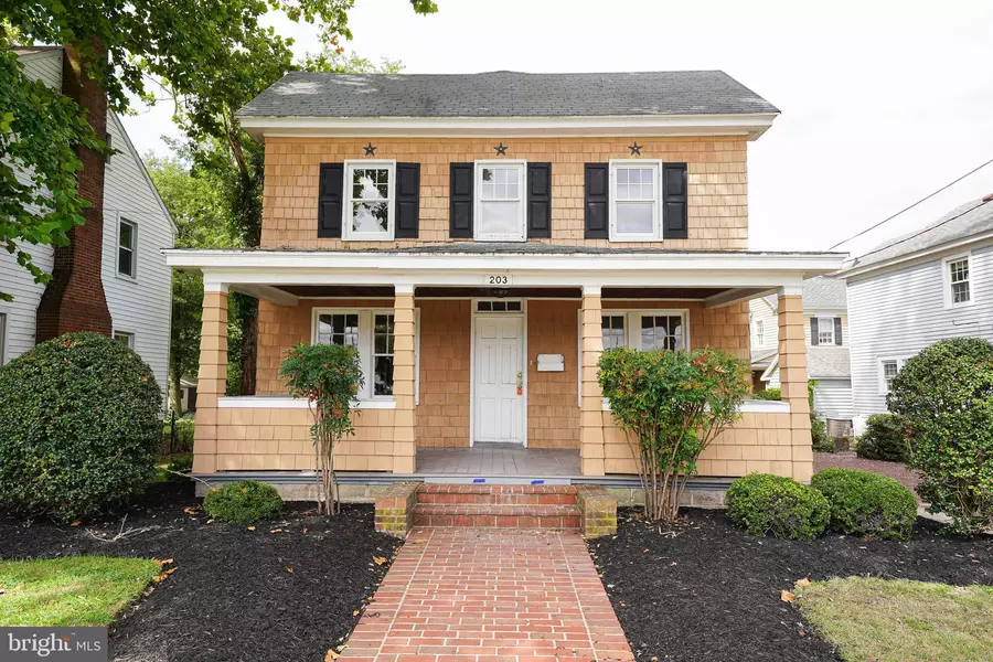 203 W LOCUST ST, Salisbury, MD 21801