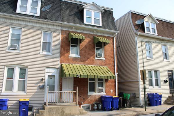 103 W 6TH AVE #2ND FLOOR, York, PA 17404