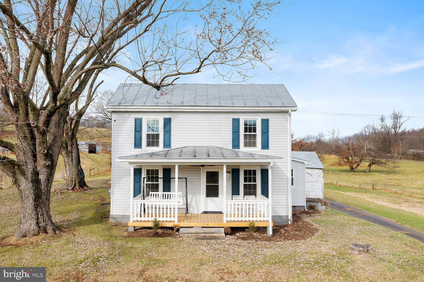 Quicksburg, VA 22847,893 TURKEY KNOB RD