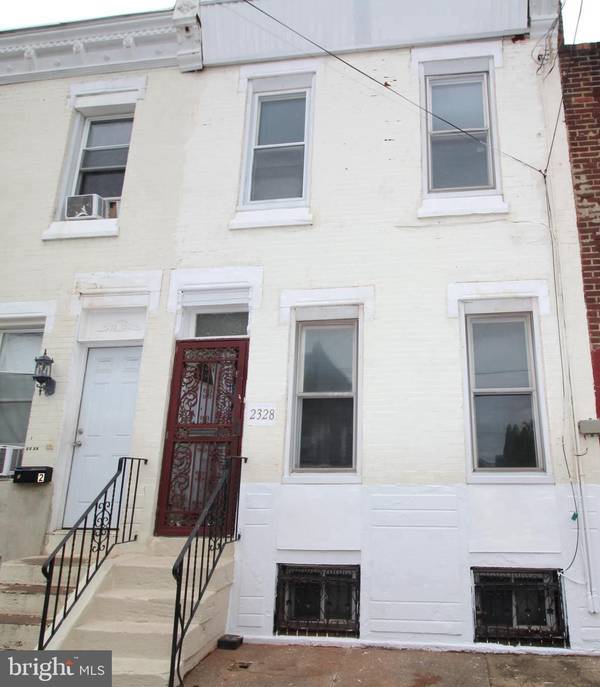 2328 N MARSHALL ST, Philadelphia, PA 19133