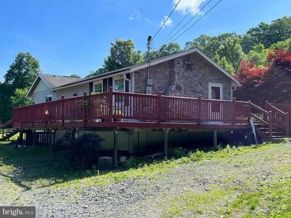 Great Cacapon, WV 25422,283 BROOKLYNS WAY