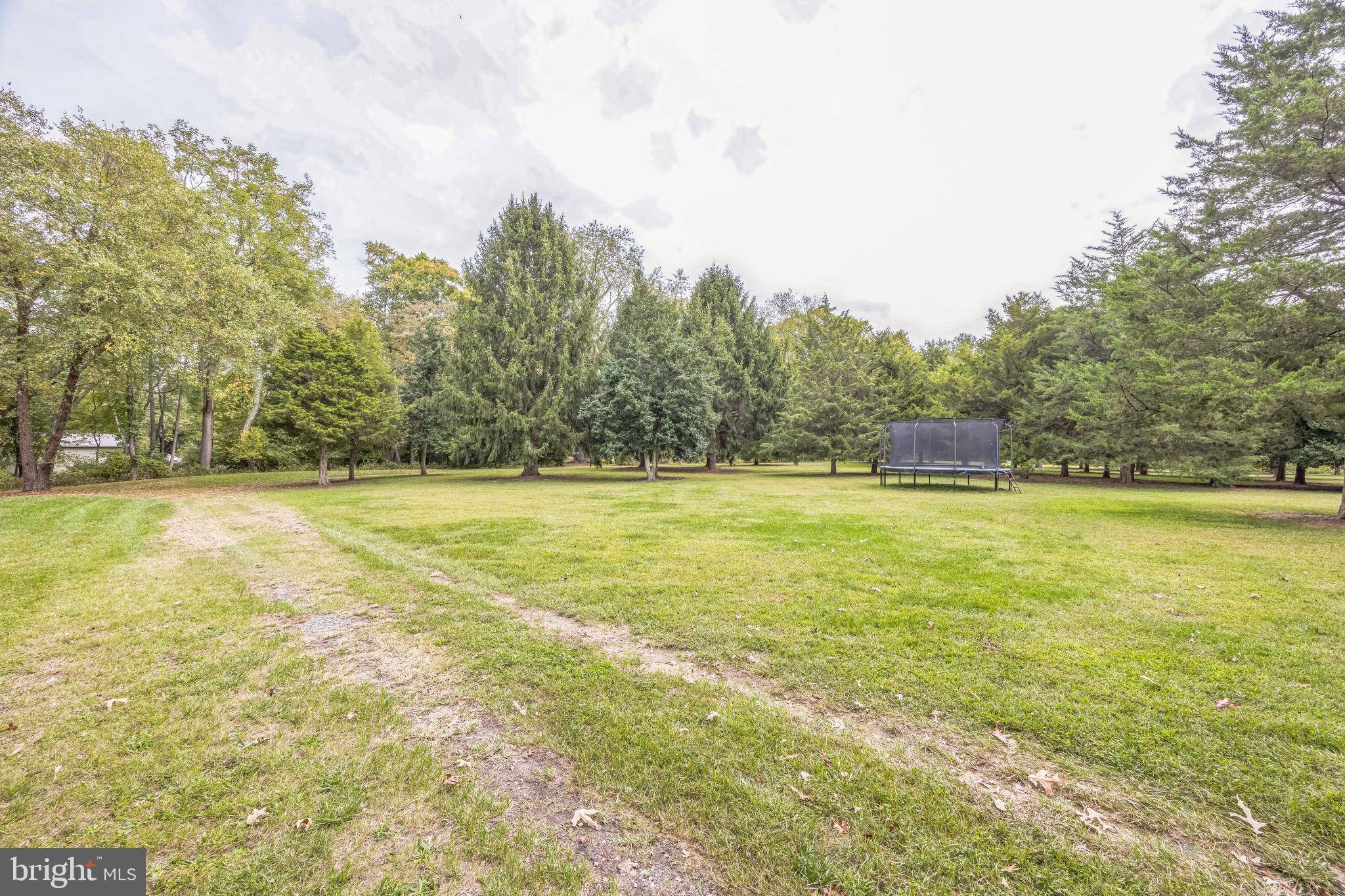 Hainesport, NJ 08036,810 MOUNT LAUREL RD