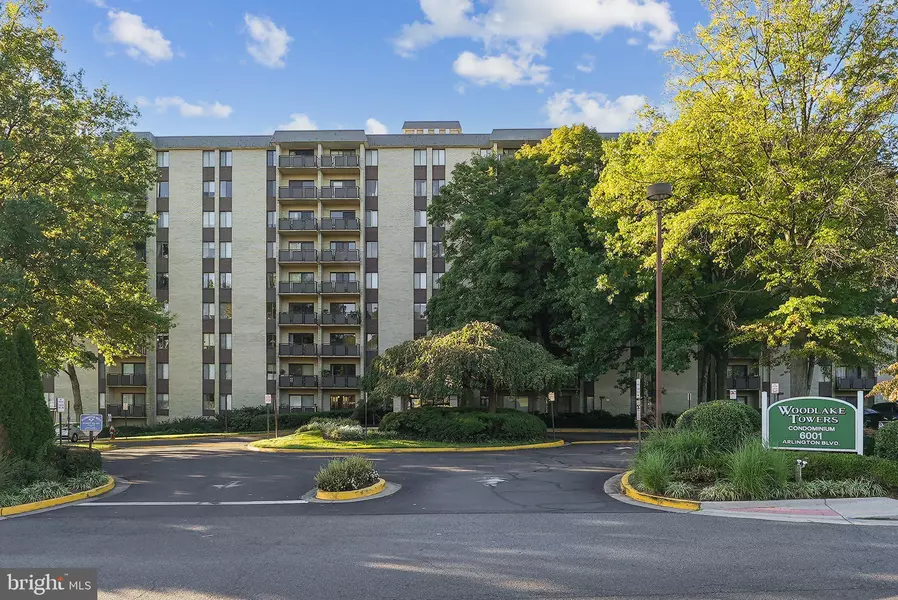 6001 ARLINGTON BLVD #324, Falls Church, VA 22044