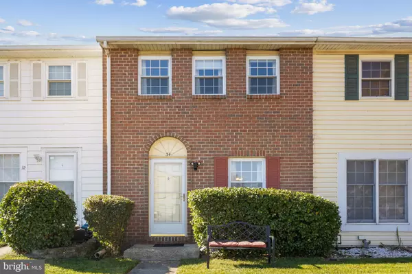 34 KING CHARLES CIR #34, Rosedale, MD 21237