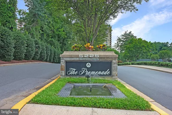 Bethesda, MD 20814,5225 POOKS HILL RD #321N