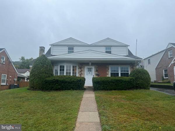 646 FERNWOOD ST, Emmaus, PA 18049