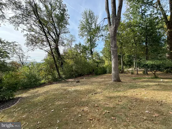 Perkasie, PA 18944,1027 N RIDGE RD