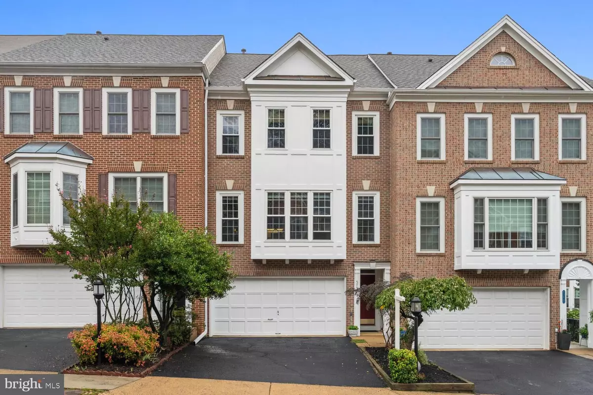 Alexandria, VA 22310,5757 GOVERNORS POND CIR