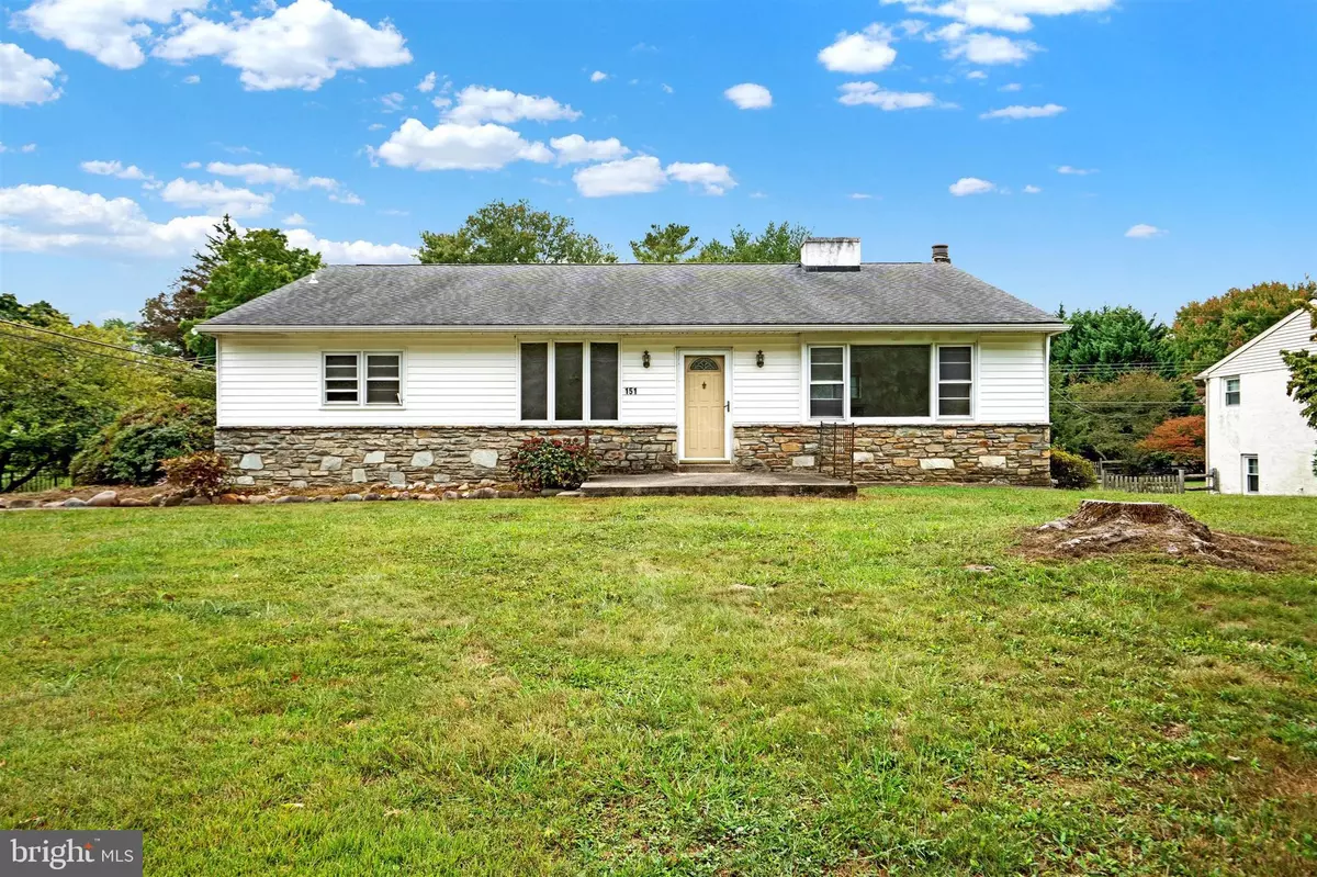 Yardley, PA 19067,151 DOLINGTON RD