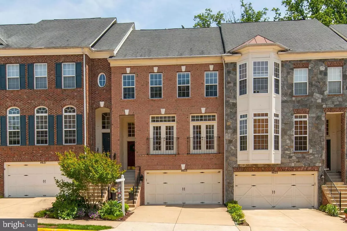 Annandale, VA 22003,4623 ASPEN HILL CT