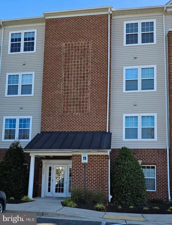 7559 STONEY RUN DR #404, Hanover, MD 21076