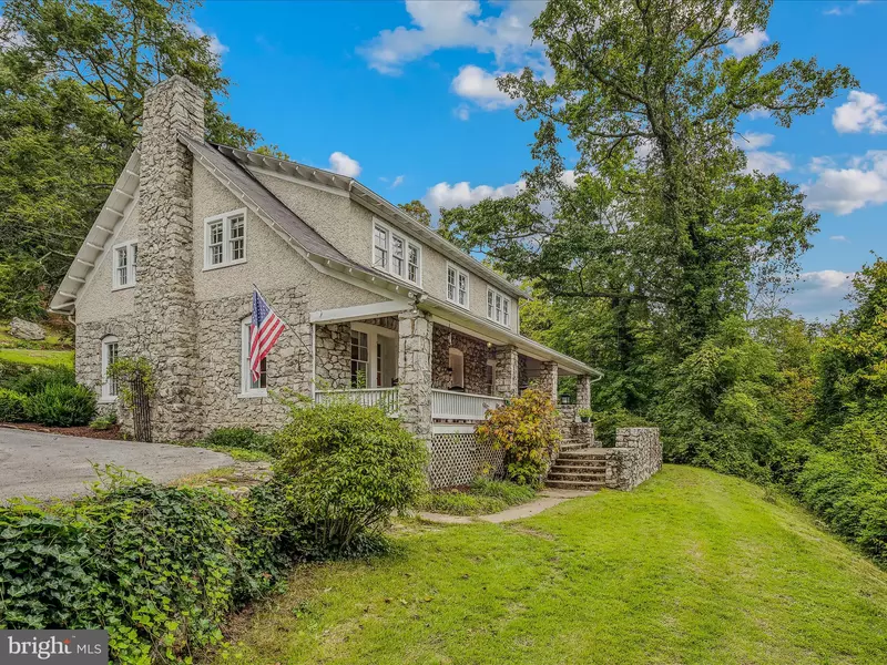 491 CACAPON RD, Berkeley Springs, WV 25411