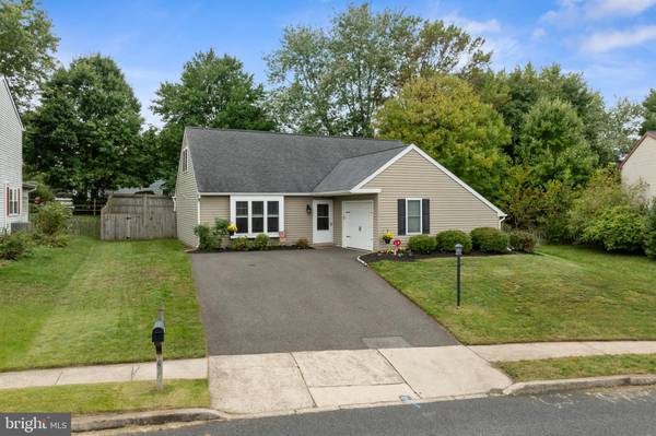 422 SAWYER DR, Harleysville, PA 19438