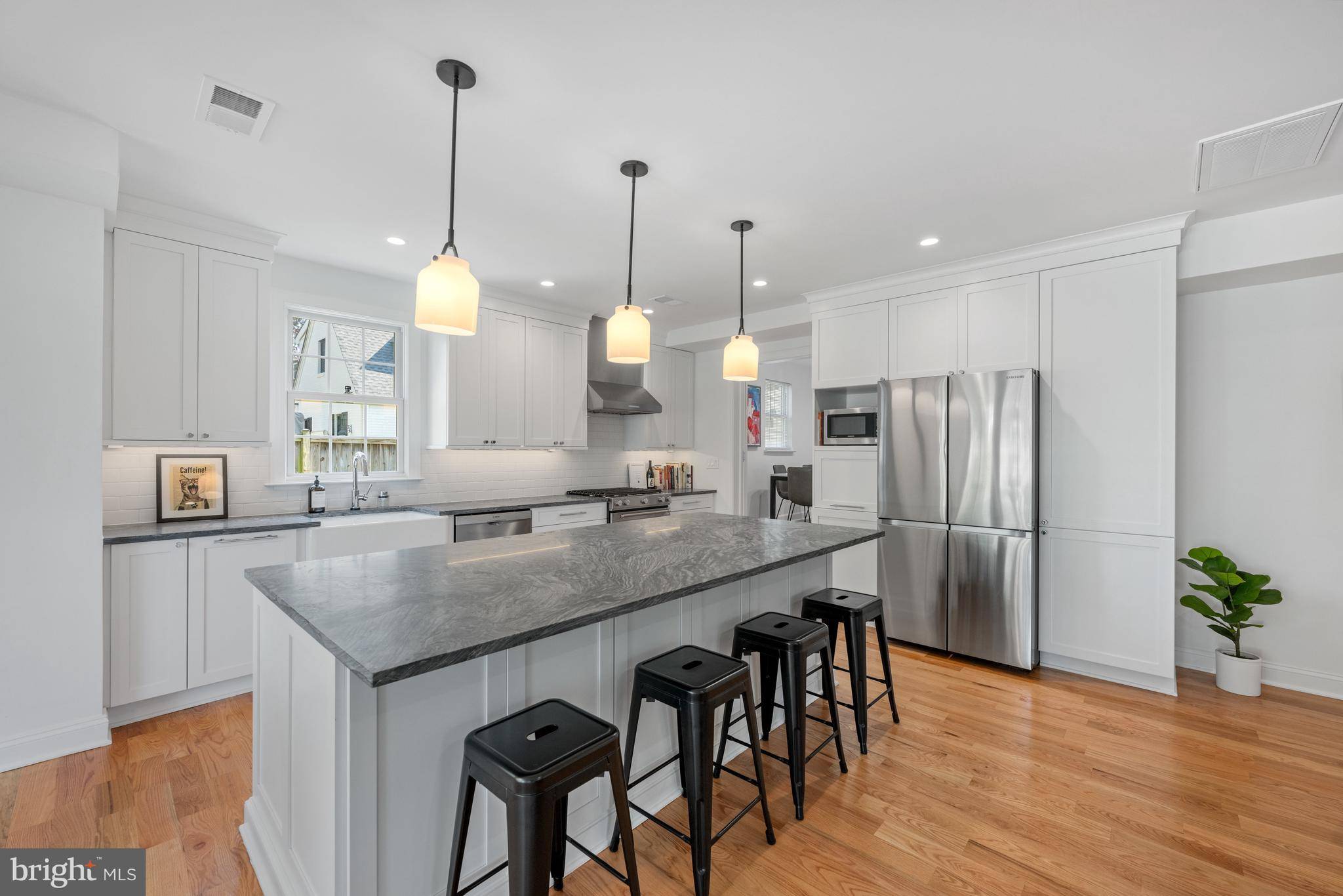 Alexandria, VA 22302,1307 CLEVELAND ST