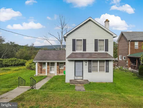 Archbald, PA 18403,856 ROCK ST