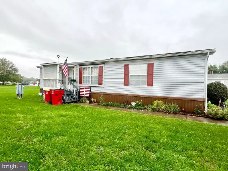 26 SPRING DR, Shippensburg, PA 17257