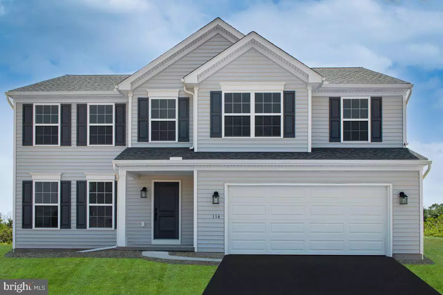 BLUE RIDGE PLAN AT CUMBERLAND PRESERVE ESTATES, Carlisle, PA 17015