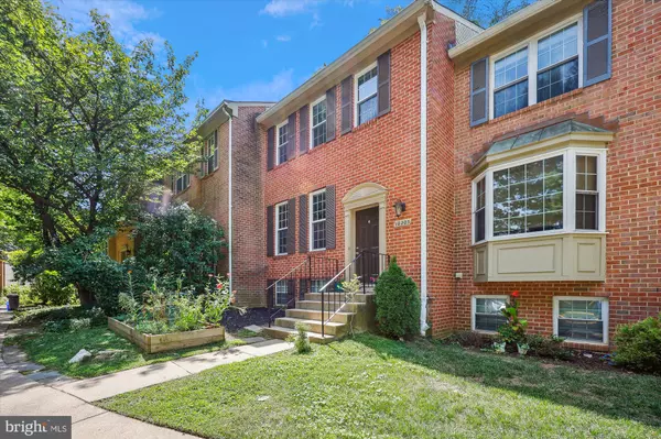 10203 GREEN HOLLY TER, Silver Spring, MD 20902