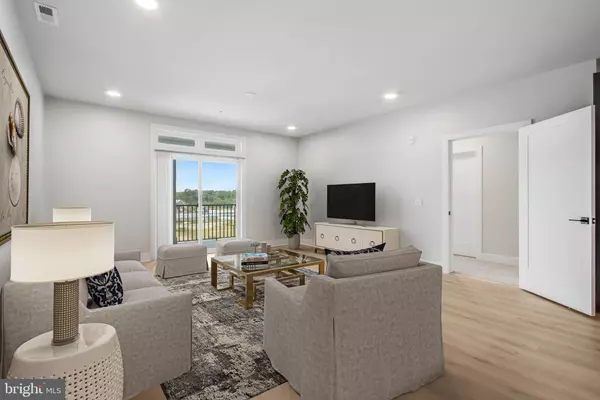 Rehoboth Beach, DE 19971,19805 COASTAL HWY #312