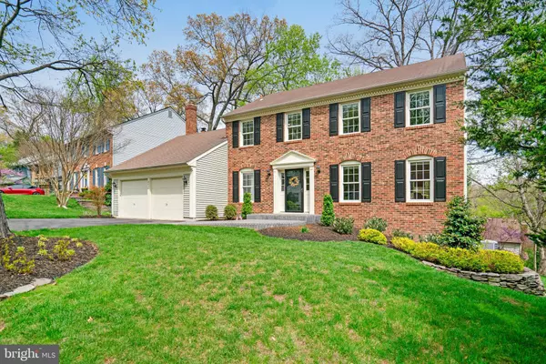 Springfield, VA 22153,8414 SWEET PINE CT