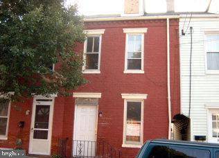 220 LAWRENCE ST, Columbia, PA 17512