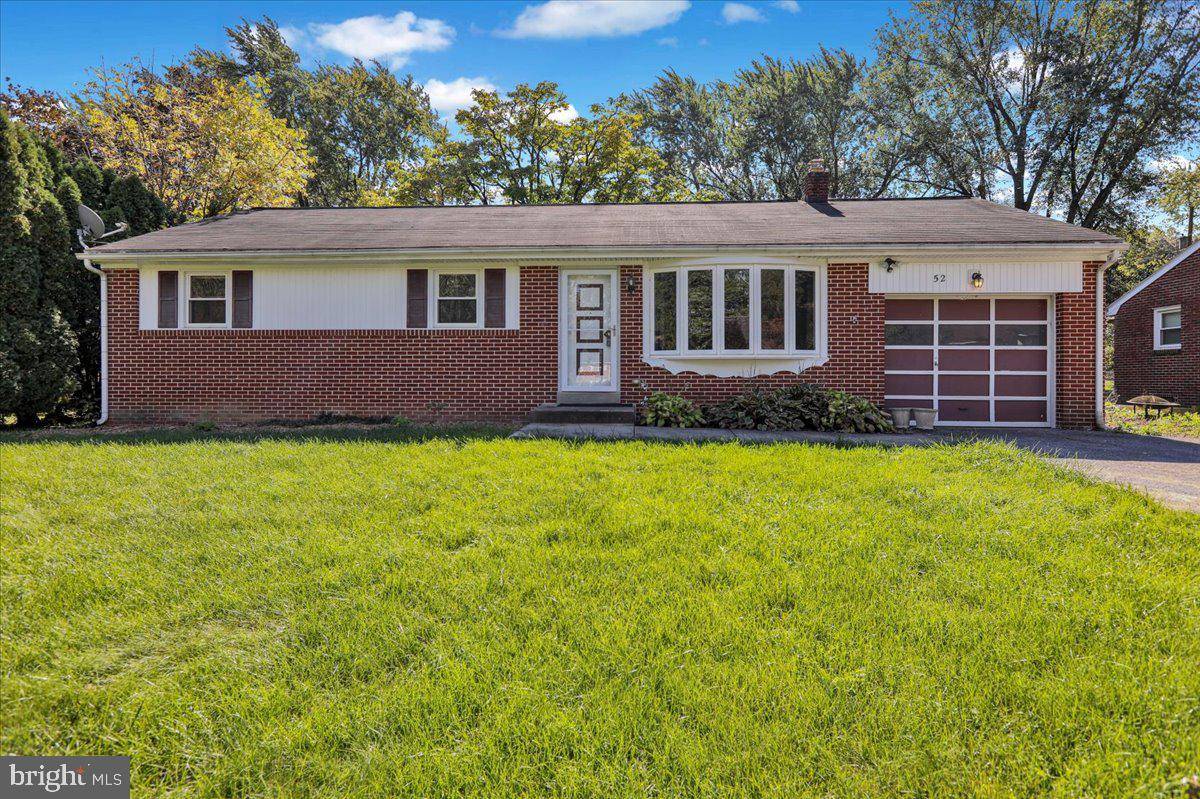 Lancaster, PA 17601,52 HAMPTON LN