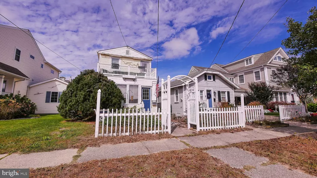 44 E STATION RD, Ocean City, NJ 08226