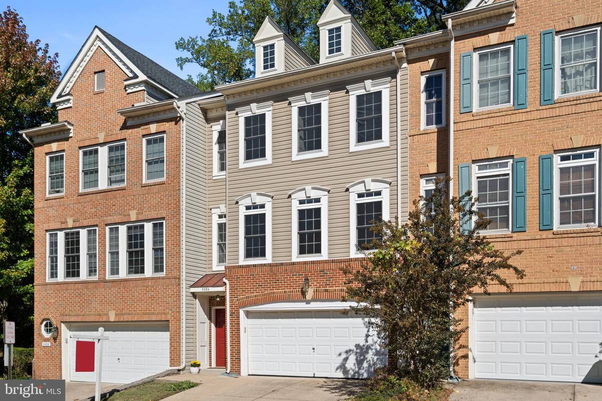 Alexandria, VA 22306,3386 BEECHCLIFF DR