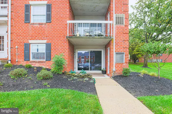 Lutherville Timonium, MD 21093,5 BELMULLET CT #102