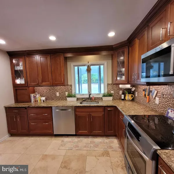 Ewing, NJ 08638,24 METEKUNK