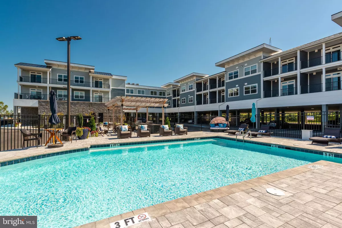 Rehoboth Beach, DE 19971,19805 COASTAL HWY #213