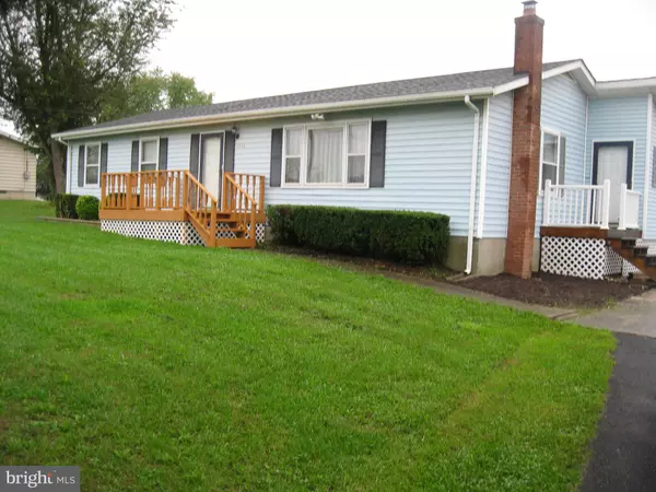 Inwood, WV 25428,1848 NADENBOUSCH LN