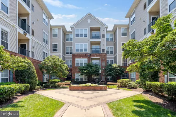 4862 EISENHOWER AVE #162, Alexandria, VA 22304