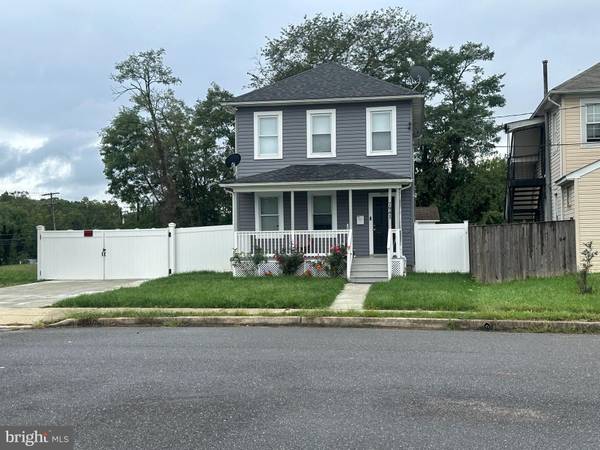 7941 PIEDMONT AVE, Lanham, MD 20706