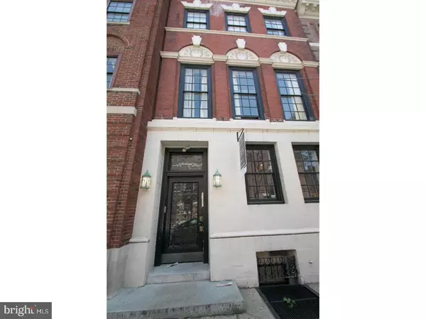 Philadelphia, PA 19103,2134 LOCUST ST #3F