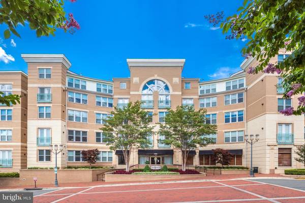 Reston, VA 20190,12000 MARKET ST #266